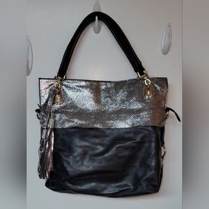 ▪︎Galian Faux Leather Purse